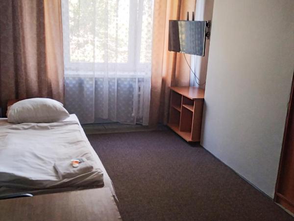 CKS Kraków (Centrum Konferencyjno-Szkoleniowe CS Natura Tour) : photo 1 de la chambre chambre simple avec salle de bains commune