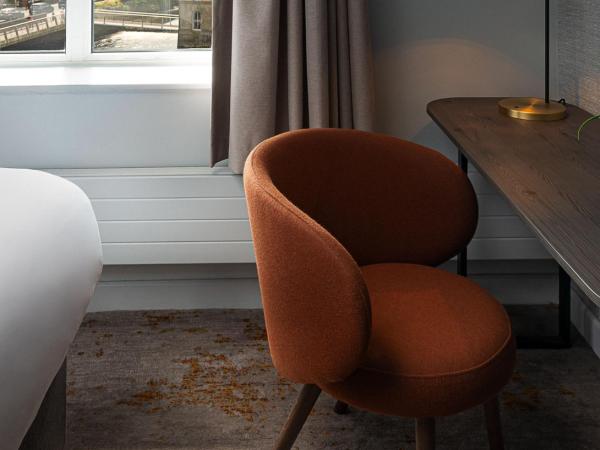 Leonardo Hotel Galway : photo 3 de la chambre chambre familiale (2 adultes et 2 enfants)