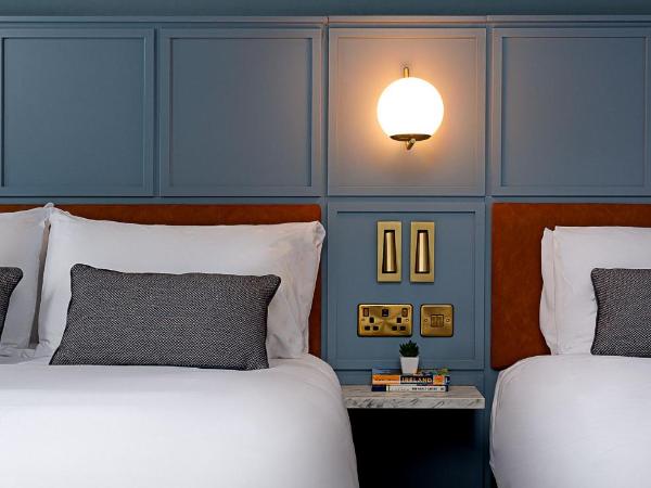 Leonardo Hotel Galway : photo 2 de la chambre chambre lits jumeaux supérieure