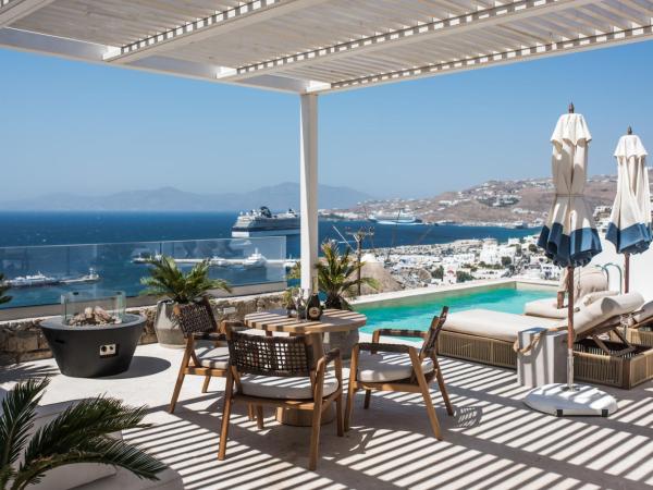 Νumi Boutique Hotel : photo 2 de la chambre suite exécutive avec piscine privée