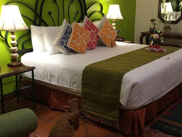 Hotel Boutique Parador San Miguel Oaxaca : photo 2 de la chambre suite lit king-size