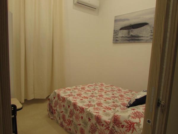 Enzo Home : photo 1 de la chambre chambre double avec salle de bains privative