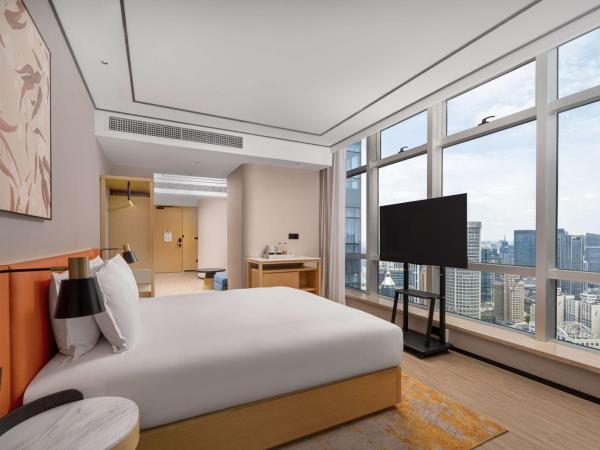 Hilton Garden Inn Shanghai Lujiazui : photo 1 de la chambre suite junior