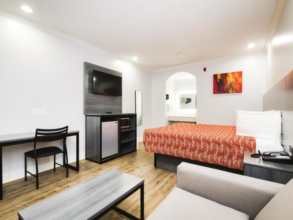 Palace Inn 290 - Fairbanks : photo 2 de la chambre chambre lit king-size - non-fumeurs