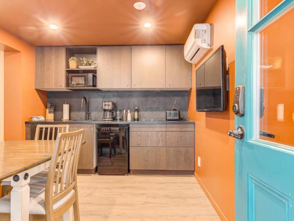 Quebec City 2 Bedroom Treasure : photo 9 de la chambre appartement avec terrasse