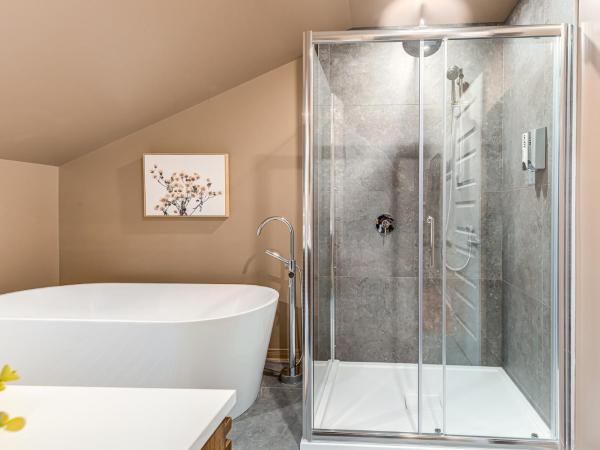 St. Ursule Two-Storey Oasis : photo 3 de la chambre appartement - rez-de-chaussée