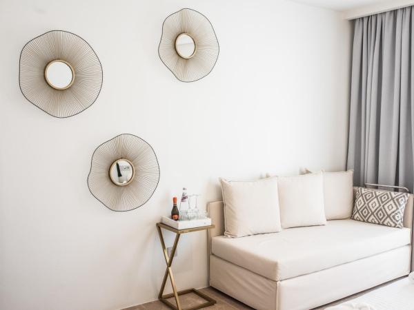 Νumi Boutique Hotel : photo 5 de la chambre suite supérieure - vue sur mer