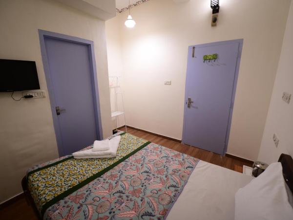 Chitra Katha - A Story Per Stay : photo 6 de la chambre chambre simple avec salle de bains