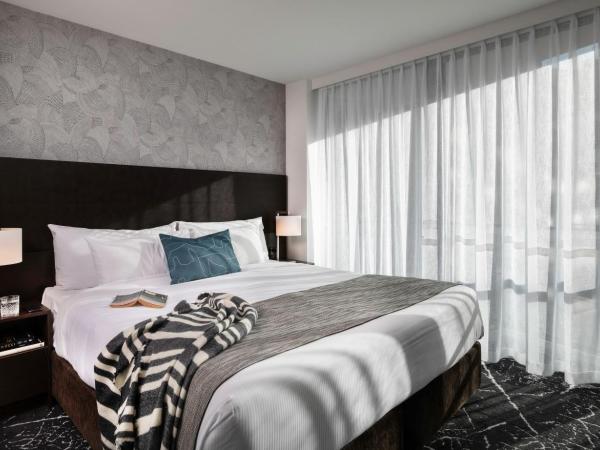 Rydges Wellington : photo 3 de la chambre suite supérieure lit king-size