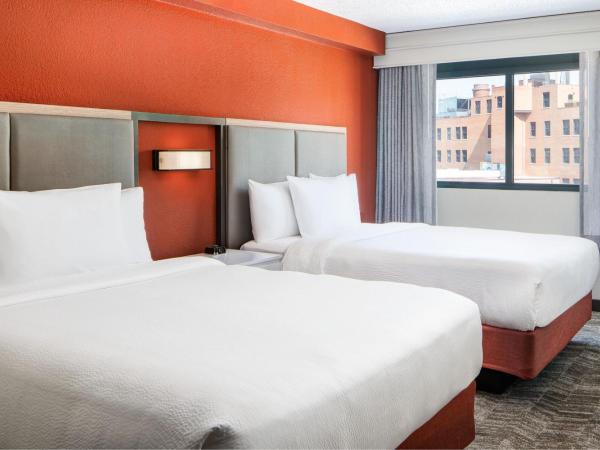 SpringHill Suites by Marriott Dallas Downtown / West End : photo 5 de la chambre suite double avec canapé-lit