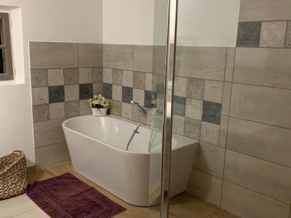 Paradis Provençal : photo 6 de la chambre chambre double