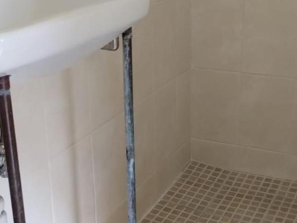 Hotel Avenida : photo 7 de la chambre chambre double