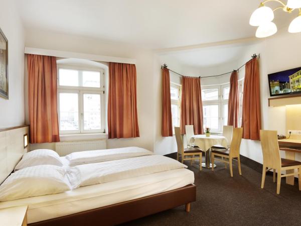 Hotel Goldene Krone Innsbruck : photo 3 de la chambre chambre familiale