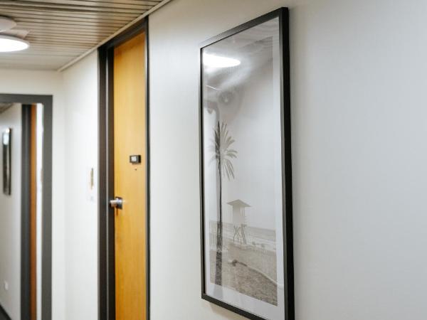 Canberra Accommodation Centre : photo 7 de la chambre standard family (twin) room with shared bathroom