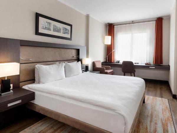 Ramada Plaza By Wyndham Istanbul City Center : photo 5 de la chambre chambre double standard - non-fumeurs