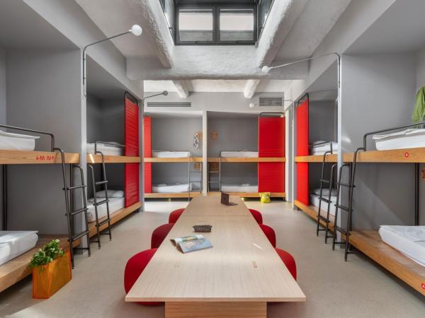 Combo Torino : photo 1 de la chambre lit dans dortoir mixte de 16 lits