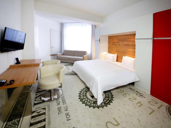 Park Plaza Wallstreet Berlin Mitte : photo 1 de la chambre suite junior