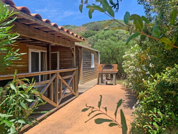 Résidence Maora Village : photo 3 de la chambre chalet 2 chambres