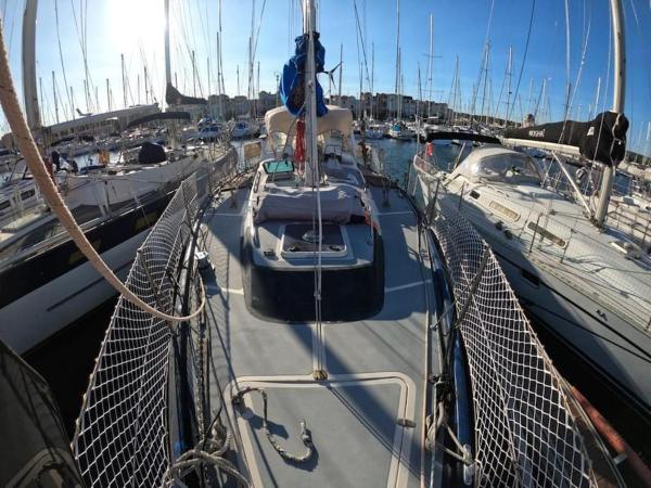 Voilier traditionnel, tout confort et au calme : photo 4 de la chambre appartement