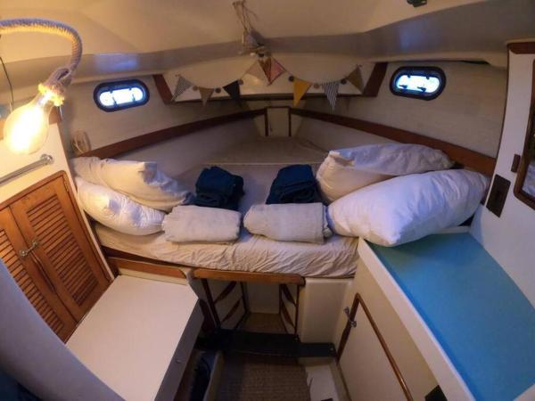 Voilier traditionnel, tout confort et au calme : photo 7 de la chambre mobile home