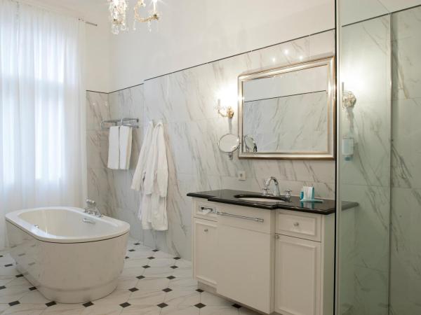 Austria Trend Parkhotel Schönbrunn Wien : photo 8 de la chambre chambre supérieure