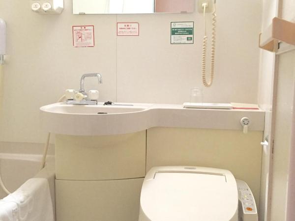 R&B Hotel Kobe Motomachi : photo 7 de la chambre chambre simple - non-fumeurs