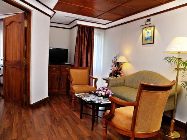 Gokulam Park Hotel & Convention Centre : photo 4 de la chambre suite deluxe