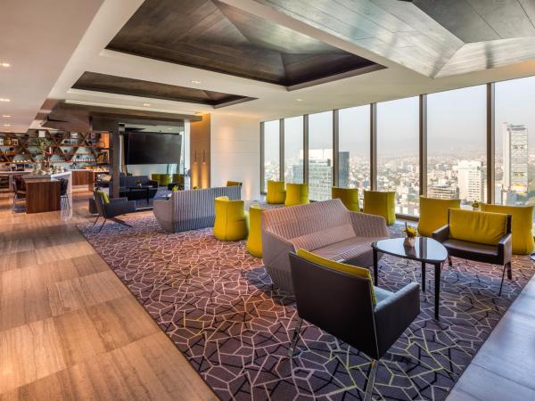 Sofitel Mexico City Reforma : photo 8 de la chambre luxury king room with club millésime access and skyline view