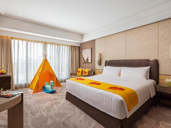 Midtown Shangri-La, Hangzhou - around 5 minutes walking distance to West Lake : photo 1 de la chambre deluxe room - including 2 adt and 1 chd (below 6 yrs) breakfast