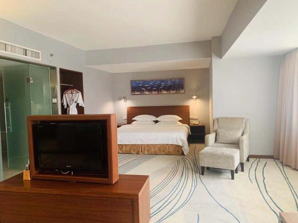 Days Inn Guangzhou : photo 1 de la chambre chambre lit king-size deluxe