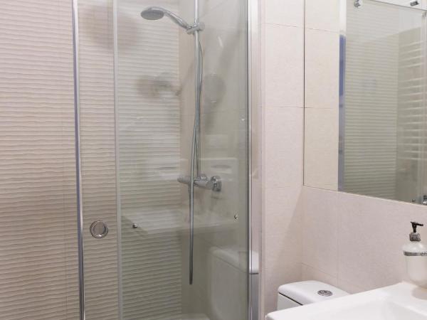 Gołębia 8 Residence : photo 5 de la chambre chambre triple