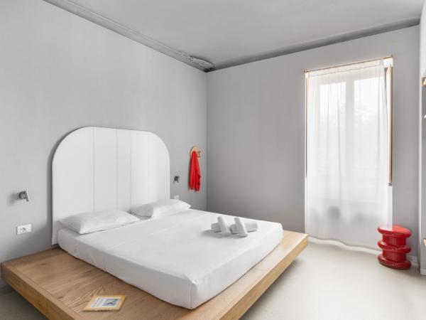 Combo Torino : photo 2 de la chambre chambre double avec salle de bains privative