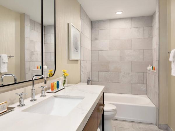 Twelve Midtown, Marriott Autograph Collection : photo 7 de la chambre suite lit queen-size 1 chambre