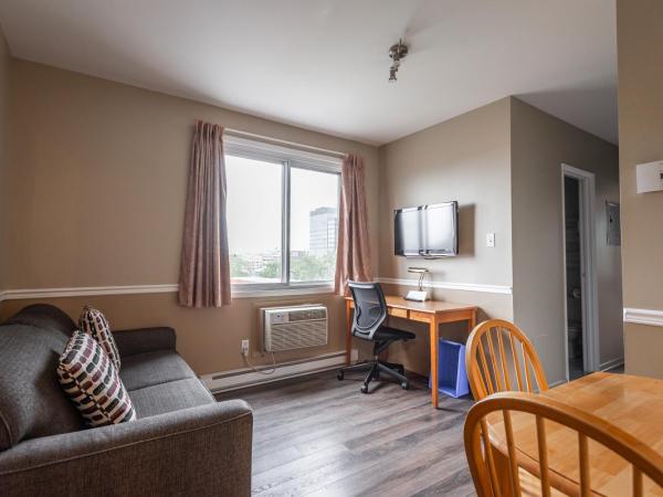 Hotel le Roberval : photo 6 de la chambre suite 1 chambre avec canapé-lit