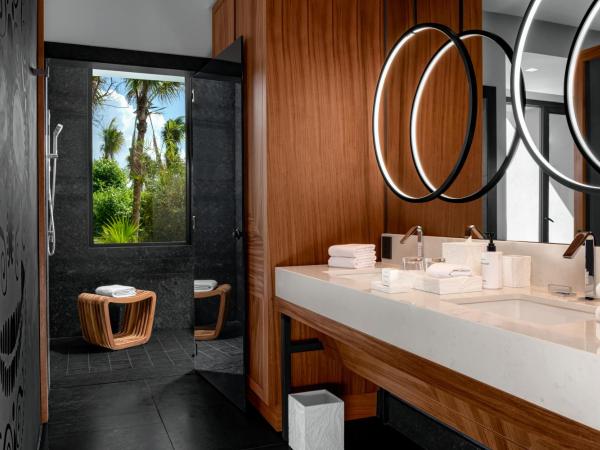 Conrad Tulum Riviera Maya : photo 4 de la chambre chambre lit king-size - vue tropicale