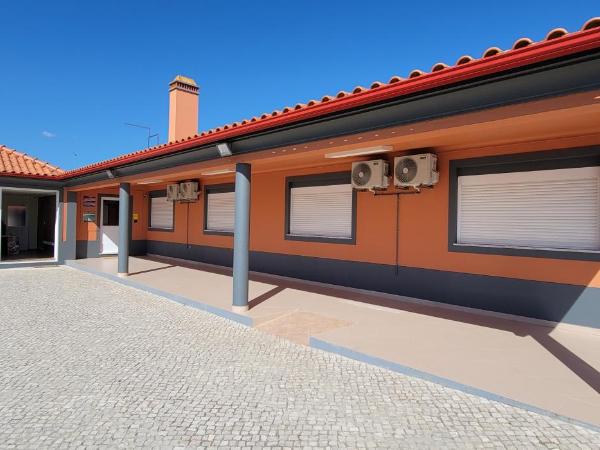 Alojamento Monte dos Patos : photo 1 de la chambre suite familiale