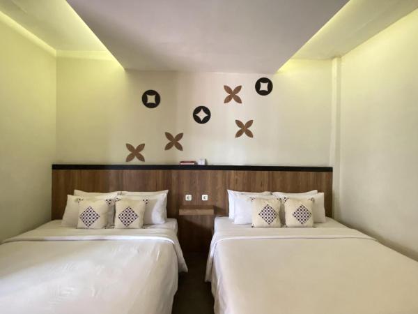Mawar Asri Hotel : photo 2 de la chambre chambre familiale