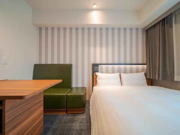 Via Inn Prime Osaka Kyobashi : photo 3 de la chambre chambre simple de luxe - non-fumeurs