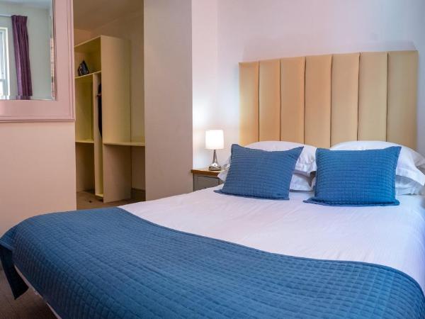 The Griffin Belle Hotel Vauxhall : photo 2 de la chambre chambre lits jumeaux avec salle de bains privative