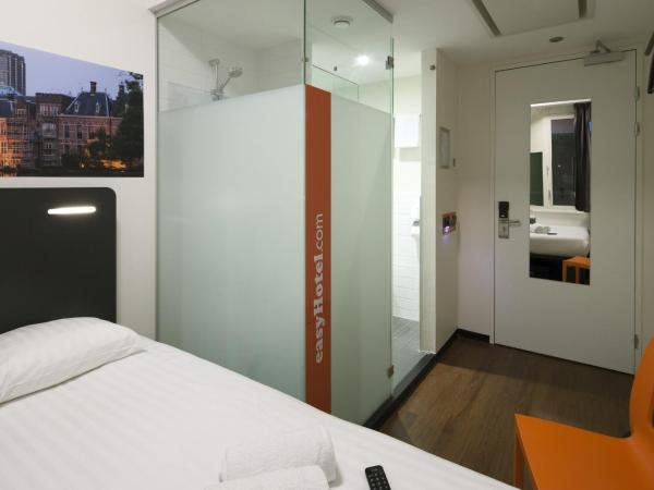 easyHotel The Hague City Centre : photo 2 de la chambre petite chambre double