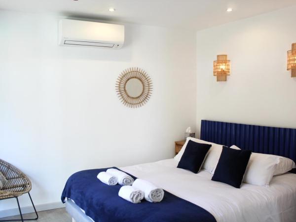 Les Suites d'Agosta : photo 5 de la chambre suite familiale