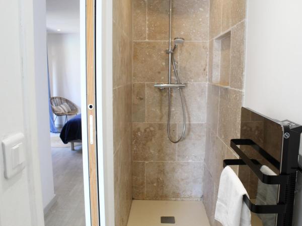 Les Suites d'Agosta : photo 7 de la chambre suite familiale