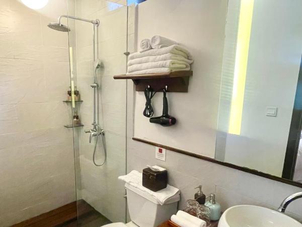 The Orchid Hotel - Old Town & Drum Tower : photo 4 de la chambre chambre côté cour