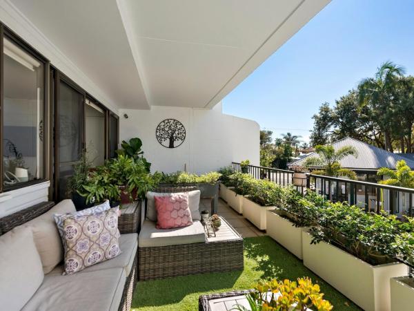 The Oasis Apartments and Treetop Houses : photo 2 de la chambre appartement - vue sur jardin