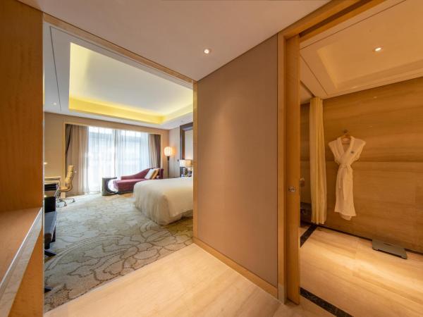 Hilton Xi'an : photo 2 de la chambre chambre lit king-size - accessible aux personnes à mobilité réduite 