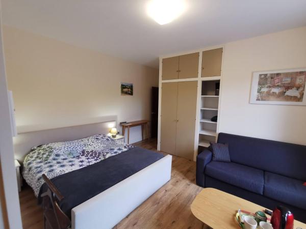 Belle chambre d'hôtes avec petit déjeuner chez Phil et Isa : photo 6 de la chambre chambre quadruple avec douche