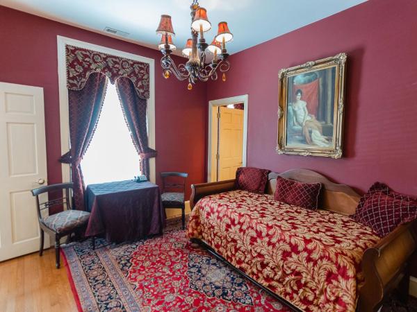 1840s Carrollton Inn : photo 3 de la chambre suite independance - 203
