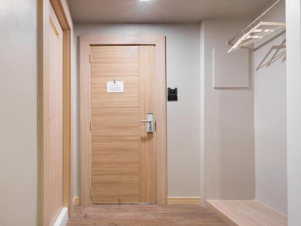 G Boutique Silom Hotel : photo 3 de la chambre chambre double supérieure