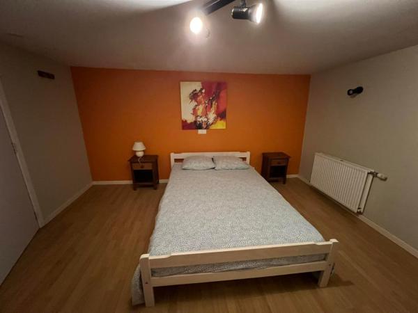 Le Gite De Malchamps : photo 1 de la chambre chambre double avec salle de bains privative extérieure