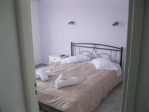 Very-Kokkos Pension 2 : photo 7 de la chambre chambre quadruple classique